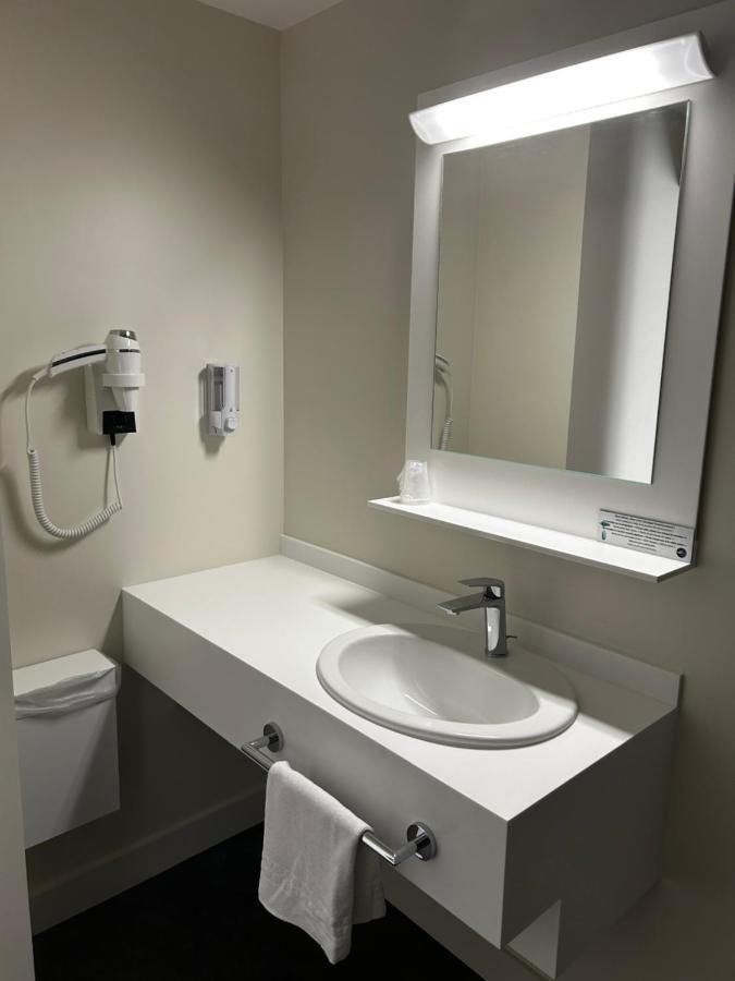 Hotel Wood Inn Bordeaux Aeroport Mérignac Eksteriør billede