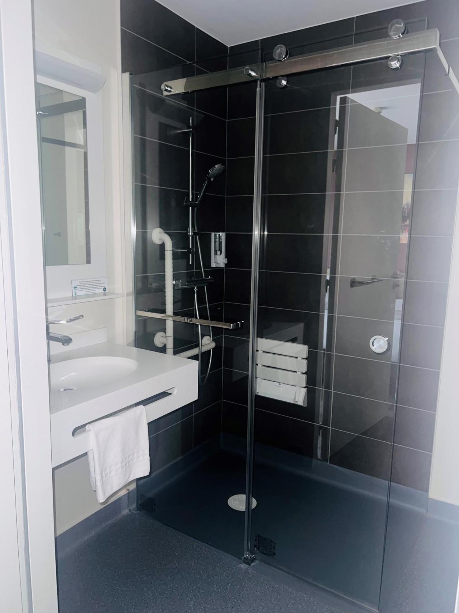 Hotel Wood Inn Bordeaux Aeroport Mérignac Eksteriør billede